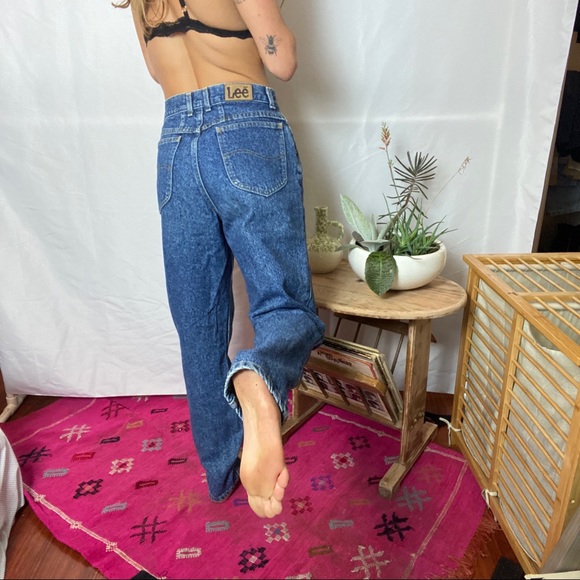 Vintage LEE dark wash mom jeans - Picture 4 of 4